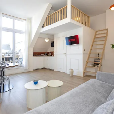Apartment Lv1 Au Coeur De L'avenue Des Champs-elysees Arc De Triomphe Paris