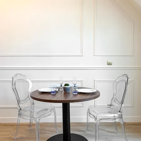 Lv1 Au Coeur De L'avenue Des Champs-elysees Arc De Triomphe Apartment Paris